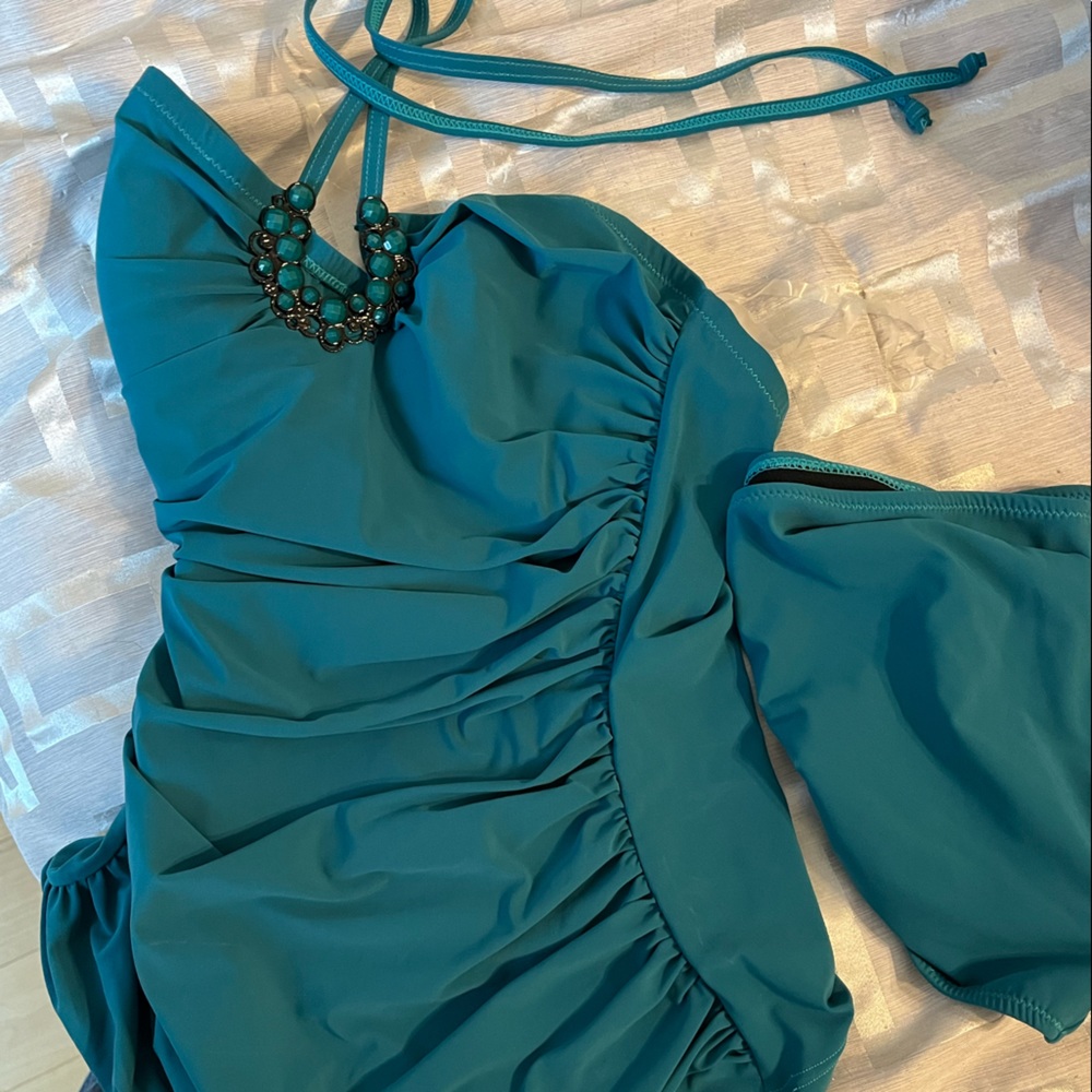 Beautiful Profile by Gottex 2 piece Swimsuit Size 8